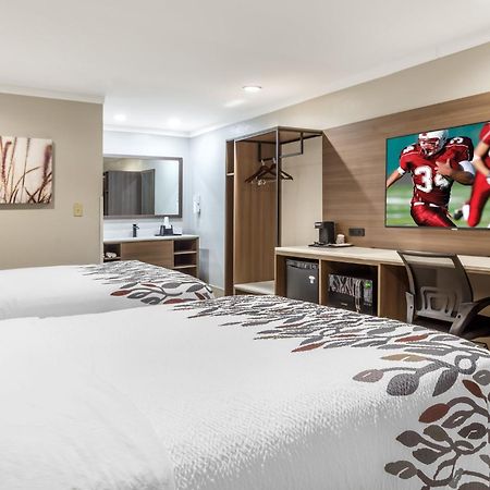 Red Roof Inn Raleigh Northeast - Downtown Экстерьер фото