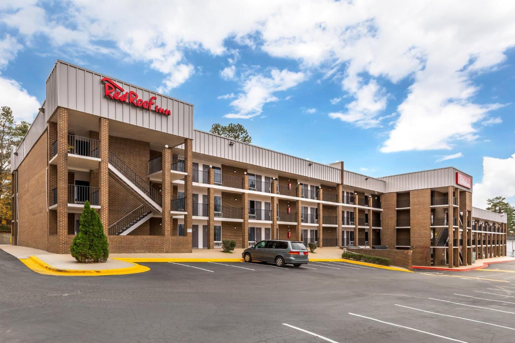 Red Roof Inn Raleigh Northeast - Downtown Экстерьер фото